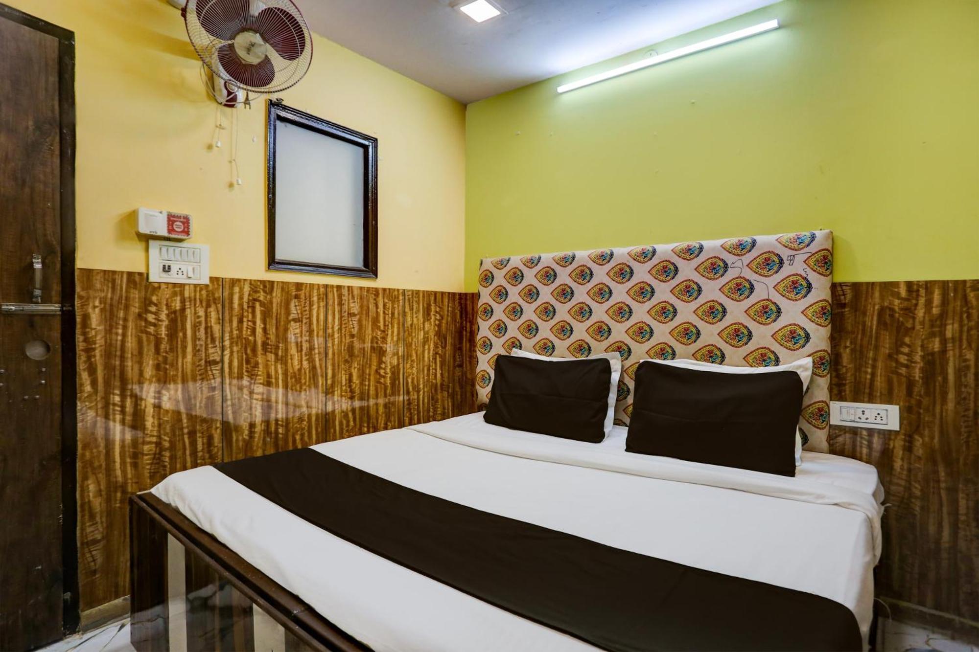 Hotel O Park View Делі Екстер'єр фото