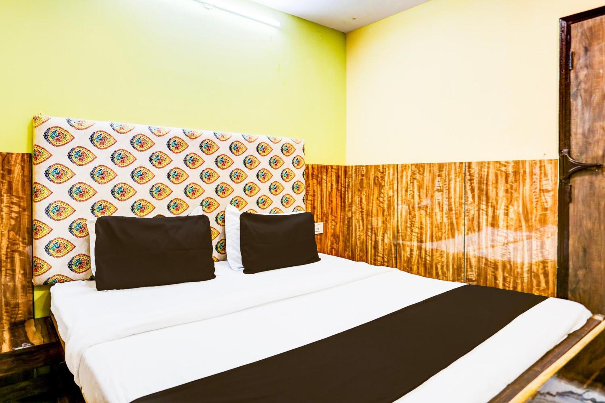 Hotel O Park View Делі Екстер'єр фото