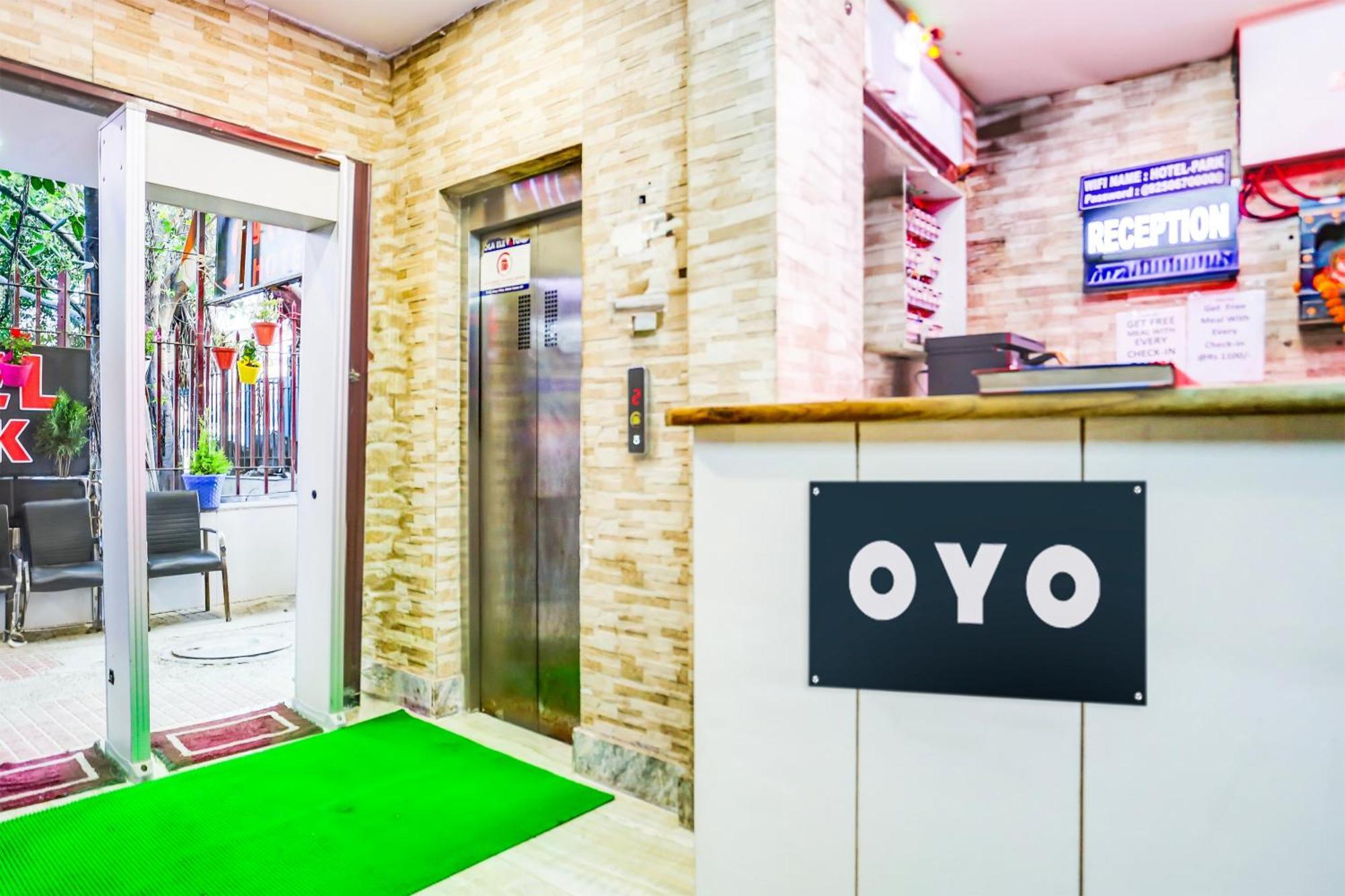 Hotel O Park View Делі Екстер'єр фото