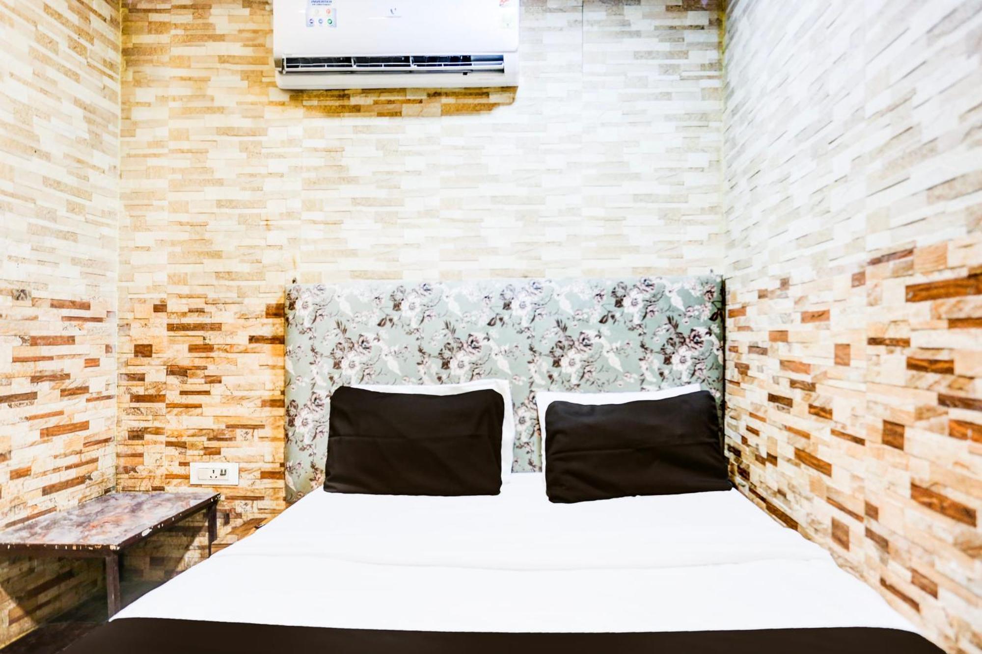Hotel O Park View Делі Екстер'єр фото